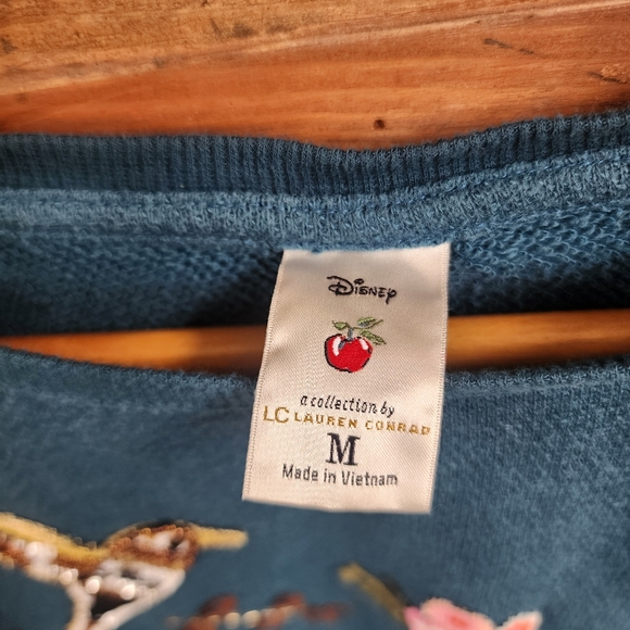 Disney by Lauren Conrad M Coquette Blue Sequin Floral Apple Hummingbird Top - Picture 6 of 7